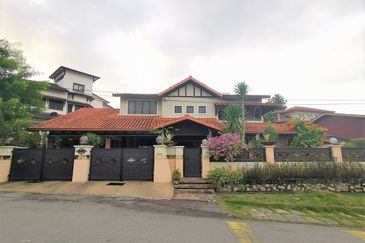 BUNGALOW DOUBLE STOREY TAMAN SETIA GOMBAK K L