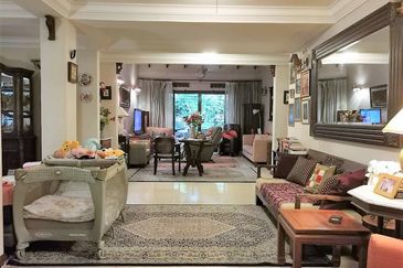 BUNGALOW DOUBLE STOREY TAMAN SETIA GOMBAK K L