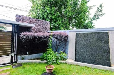 Taman Sri Hijau ( New Green Park )