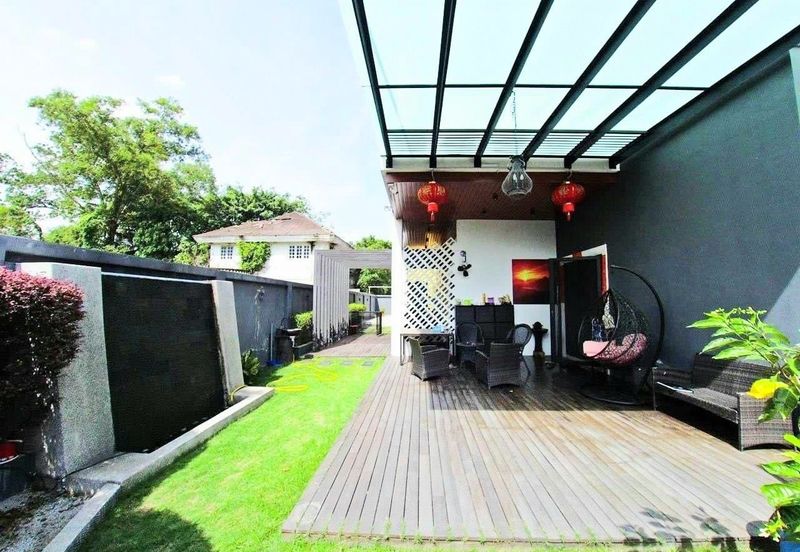 Taman Sri Hijau ( New Green Park )