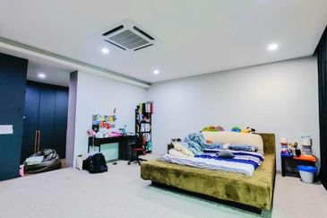 Taman Sri Hijau ( New Green Park )