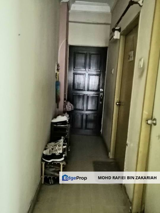 [RENOVATED] Jelutong Apartment Selayang Heights , Selangor, Batu Caves 