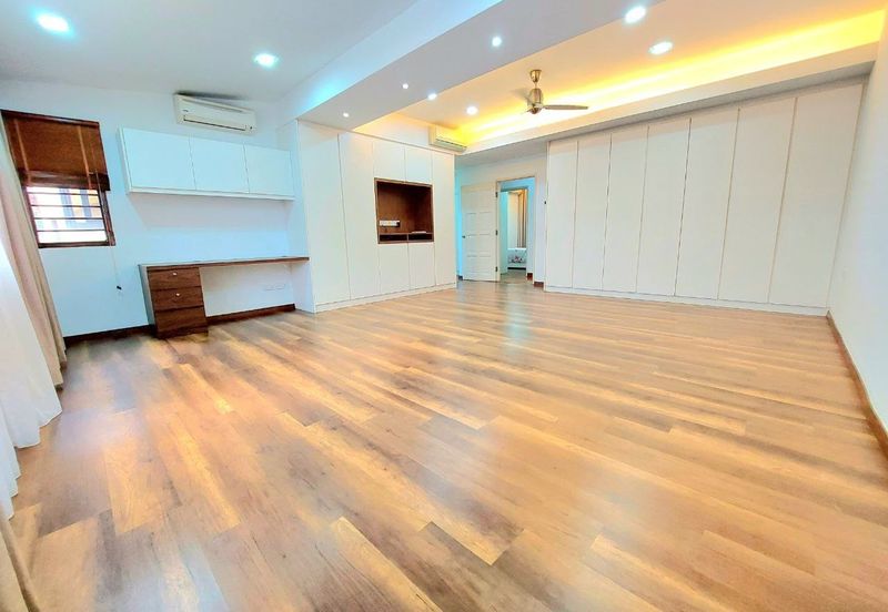 Hijau Apartment (Ukay Heights)