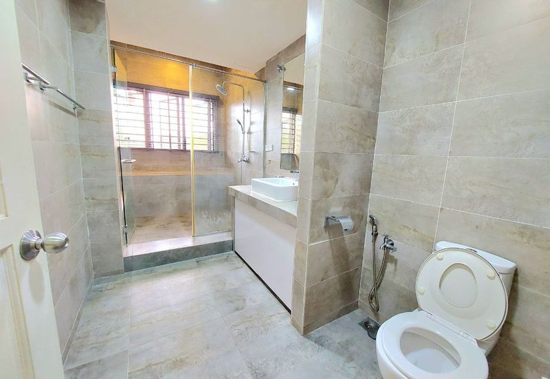 Hijau Apartment (Ukay Heights)