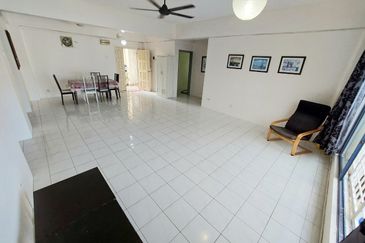 Casa Venicia Condominium