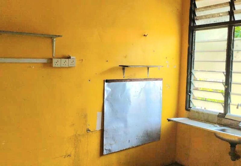 TAMAN KAMUNTING AMAN