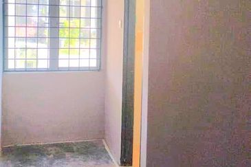 TAMAN KAMUNTING AMAN