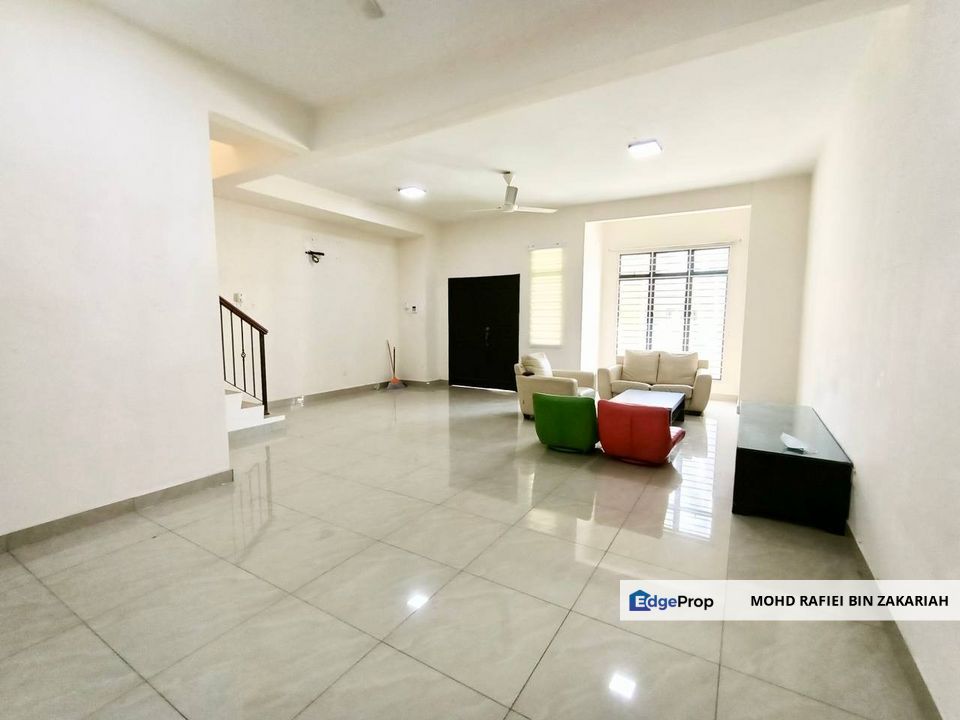 2 Storey Terrace Warisan Indah Kota Warisan Sepang, Selangor, Sepang