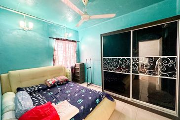 Residensi Bistaria, Ukay Bistari