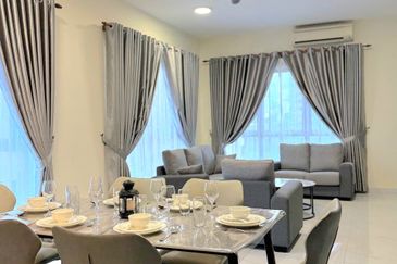 Sixceylon Condominium