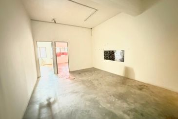 Persiaran Raja Muda Musa, Pelabuhan Klang