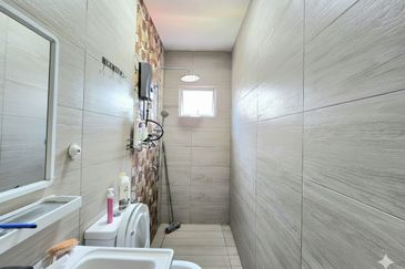 Kampung Datuk Keramat