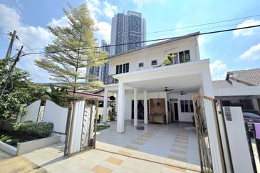 Kampung Datuk Keramat