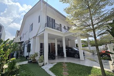 Kampung Datuk Keramat