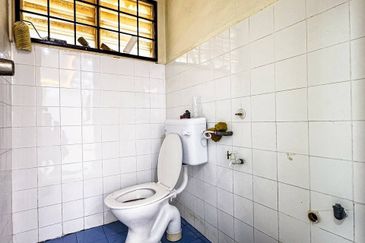 Cempaka Apartment (Taman Bunga Raya)