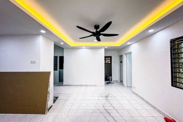 Cempaka Apartment (Taman Bunga Raya)