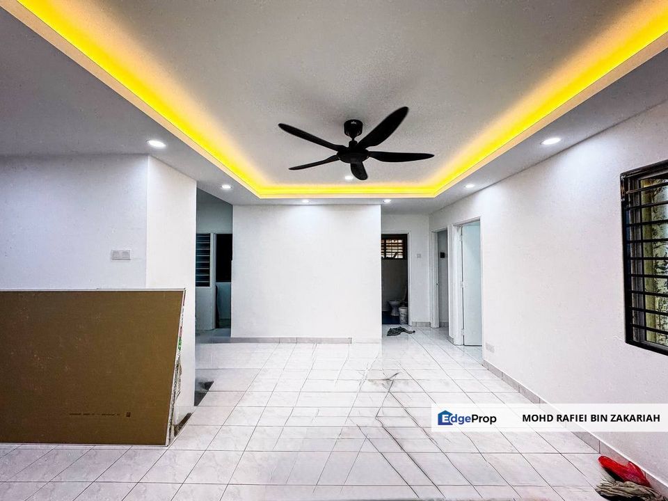 Apartment Cempaka Taman Bunga Raya Bukit Beruntung Rawang, Selangor, Rawang