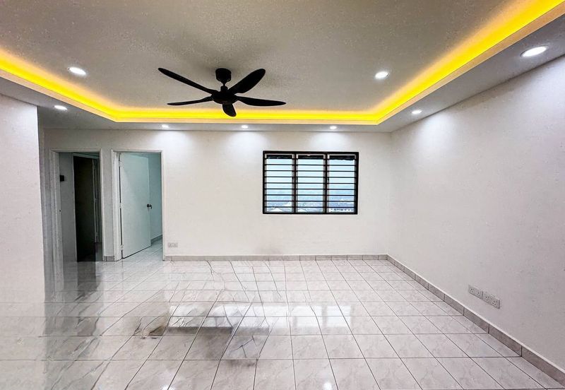 Cempaka Apartment (Taman Bunga Raya)