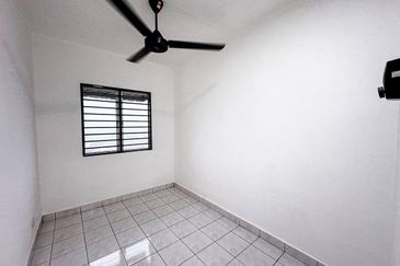 Cempaka Apartment (Taman Bunga Raya)