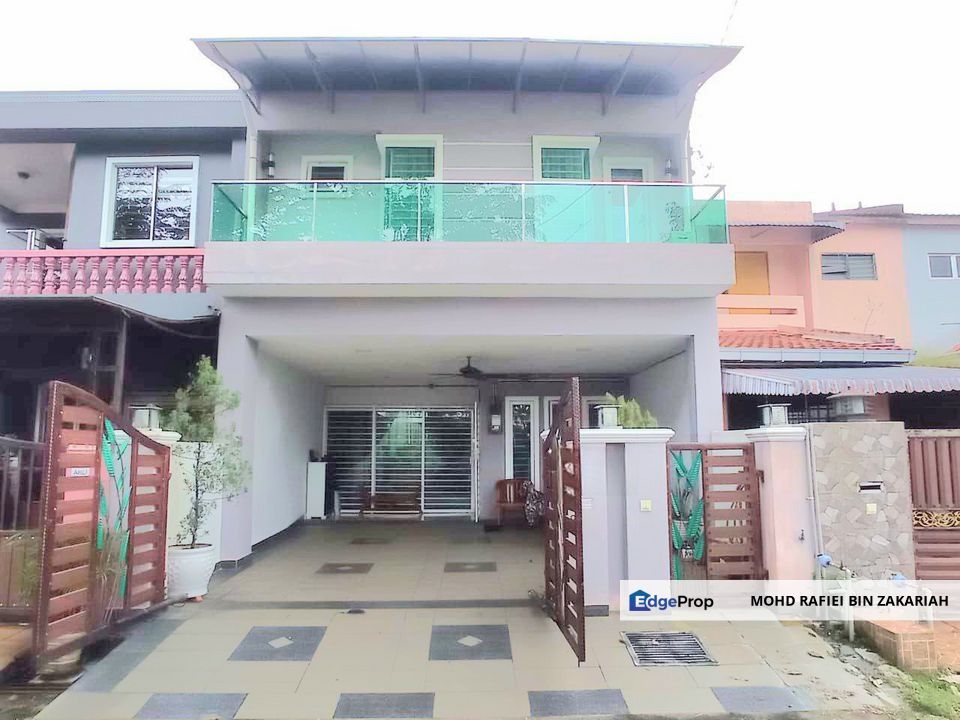 Taman Sri Serdang Double Storey fully renovated, Selangor, Seri Kembangan