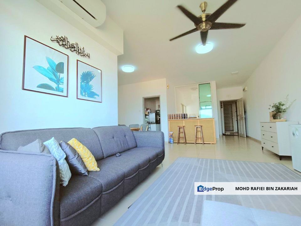 Semarak Condominium Corner Lot, Taman Raintree, Batu Caves Selangor, Selangor, Batu Caves 