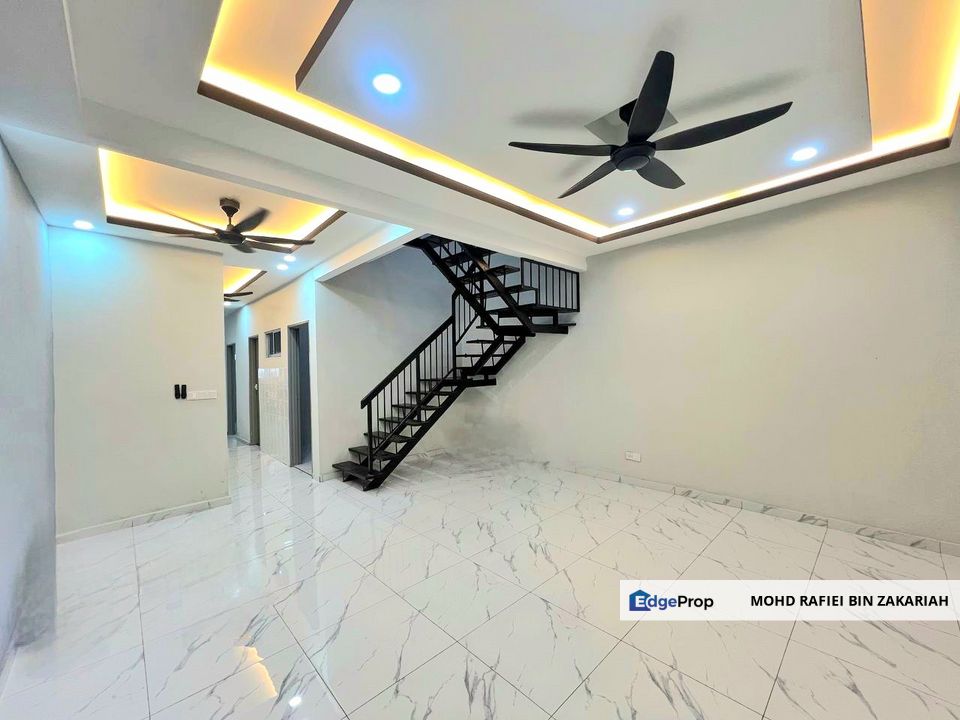 Bandar Tasik Puteri Renovated Double Storey, Rawang, Selangor, Rawang