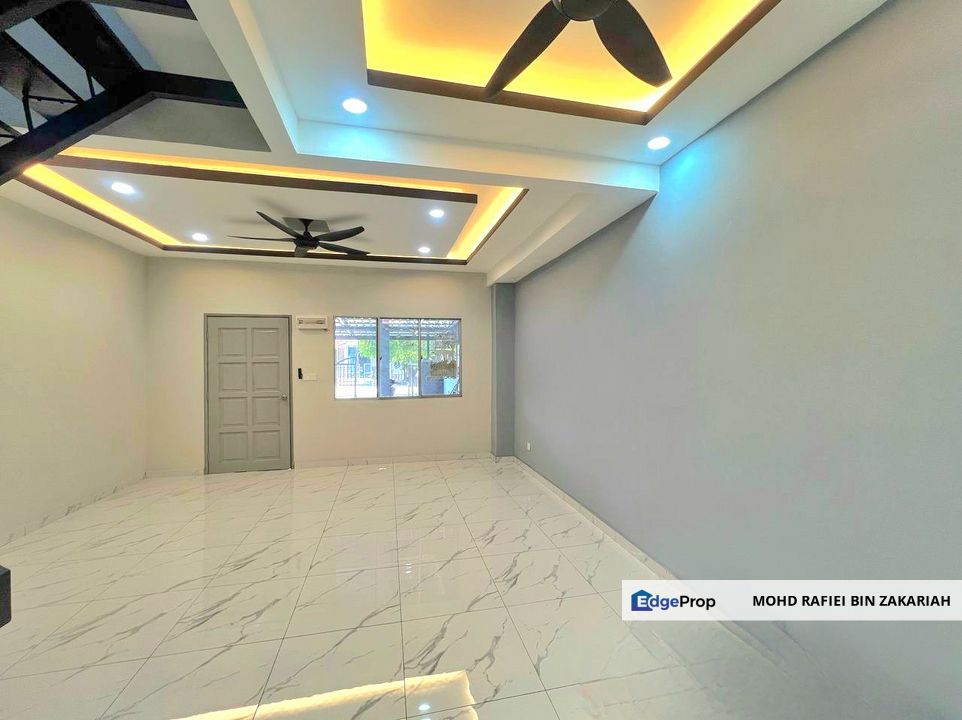 Bandar Tasik Puteri Renovated Double Storey, Rawang, Selangor, Rawang