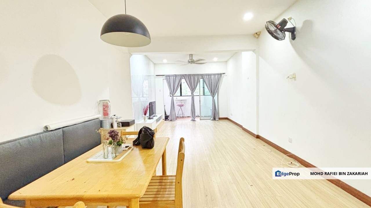 Sri Bayu Apartment Partially Furnished, Puchong Selangor, Selangor, Puchong