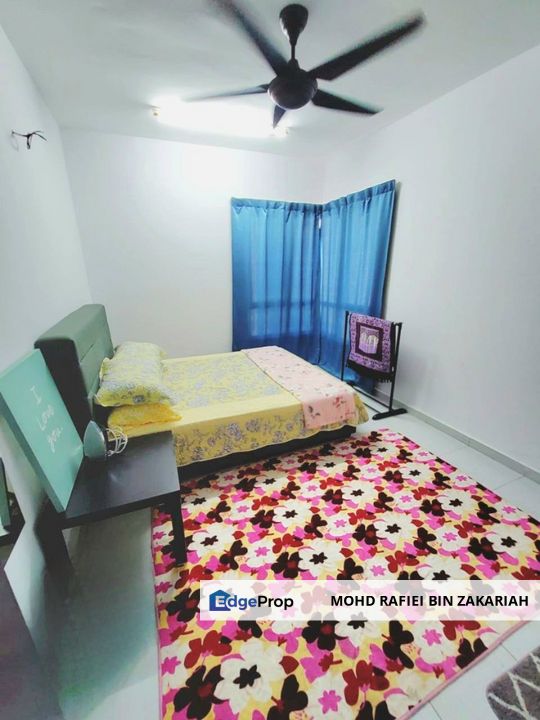 Corner Lot Residensi Laguna Biru 2 Rawang Selangor, Selangor, Rawang