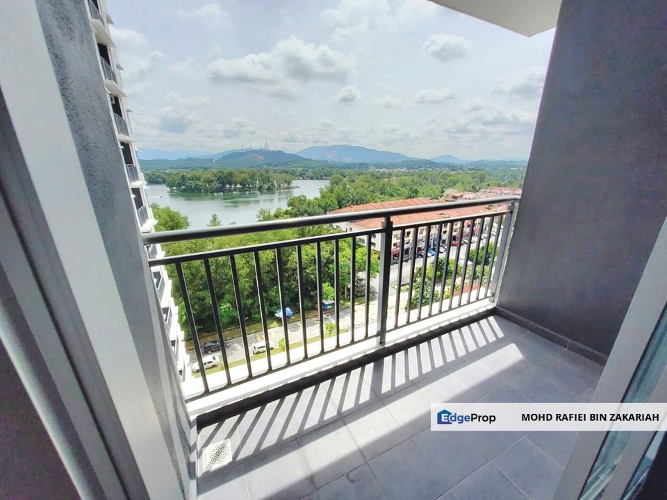 Corner Lot Residensi Laguna Biru 2 Rawang Selangor, Selangor, Rawang