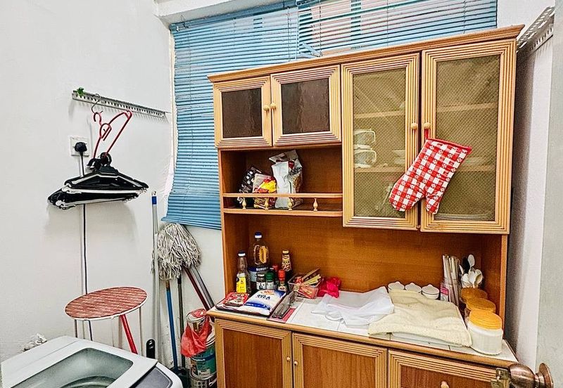 Residensi Bistaria, Ukay Bistari