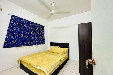 Residensi Bistaria, Ukay Bistari