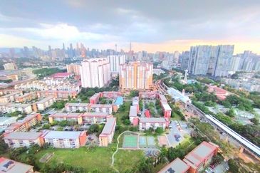 SkyMeridien @ Sentul East