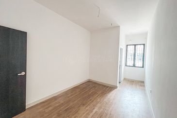 Elmina Green Three @ City of Elmina