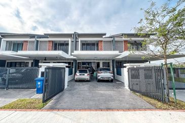 Elmina Green Three @ City of Elmina