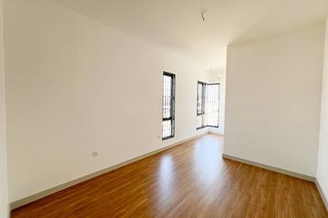 Elmina Green Three @ City of Elmina