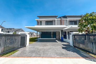 Elmina Green Three @ City of Elmina