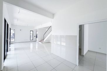 Elmina Green Three @ City of Elmina