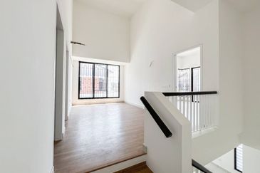 Elmina Green Three @ City of Elmina