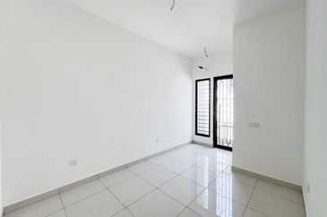 Elmina Green Three @ City of Elmina