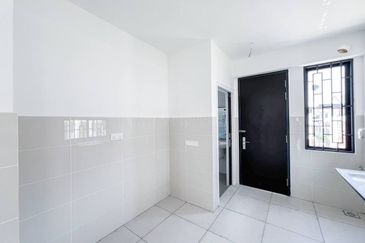 Elmina Green Three @ City of Elmina