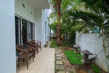 Semi-Detached House Cyberjaya Perdana Lakeview East 