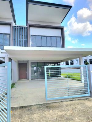 Corner Lot Double Storey Terrace Kajang East Precint 2, Semenyih ...