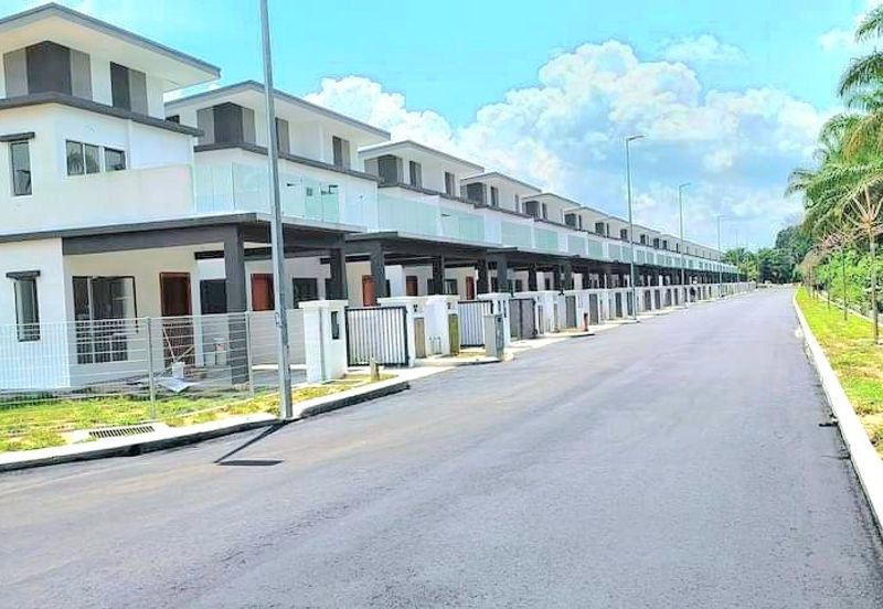 TAMAN PELANGI LANGKAP