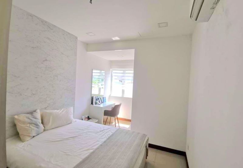 TAMAN PELANGI LANGKAP