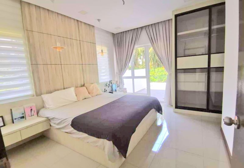 TAMAN PELANGI LANGKAP