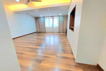 Hijau Apartment (Ukay Heights)