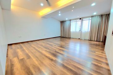 Hijau Apartment (Ukay Heights)