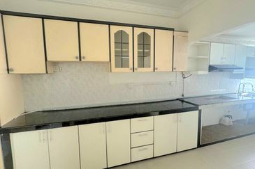 Taman Pinggiran Batu Caves