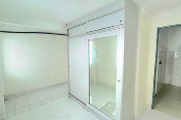 Taman Pinggiran Batu Caves